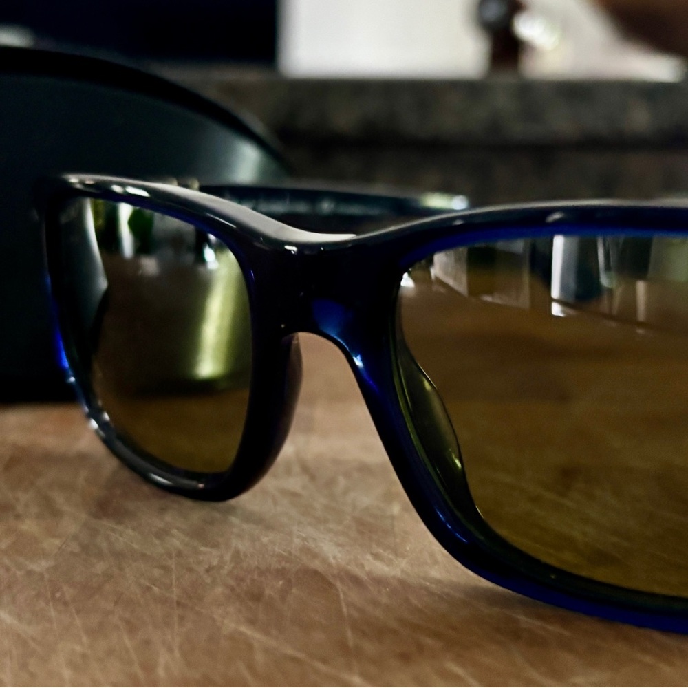 Persol Polarized Crystal Lenses Deep Blue Sunglasses with Case - Picture 2 of 9